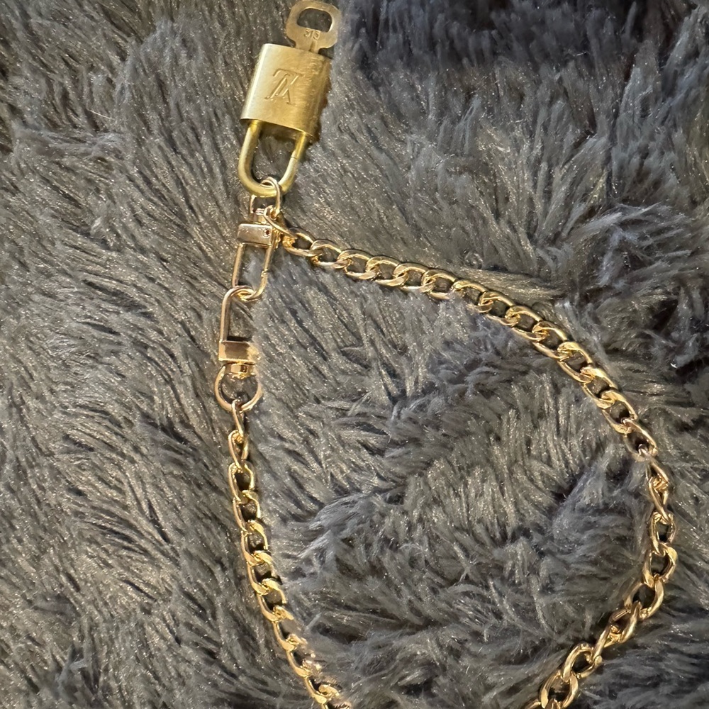 Louis Vuitton Gold Chain Necklace